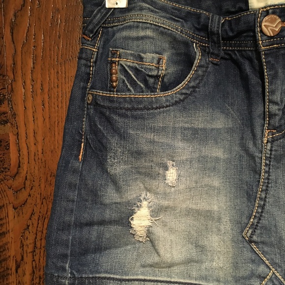 Maurice’s Distressed Denim Mini Skirt - Picture 6 of 11